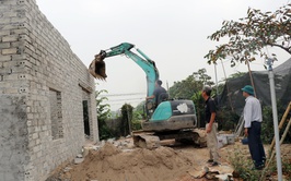 Ông Nguyễn Văn Đồng – thôn Hưng Thịnh tự giác tháo dỡ công trình vi phạm, chấp hành nghiêm quy định pháp luật