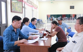 Xã Hòa Phú: Tổ chức chứng thực ủy quyền nhận lương hưu, trợ cấp tại các Thôn