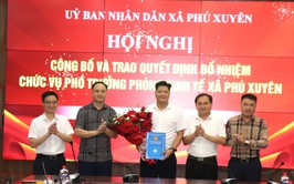 XÃ PHÚ XUYÊN CÔNG BỐ QUYẾT ĐỊNH BỔ NHIỆM PHÓ TRƯỞNG PHÒNG KINH TẾ