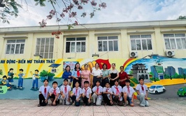 TRƯỜNG TIỂU HỌC HOÀ LÂM GẮN BIỂN CÔNG TRÌNH MĂNG NON “CỔNG TRƯỜNG THÂN THIỆN”