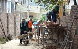 Nhân dân xóm Buối, thôn Vật Lại 3 hiến đất mở rộng đường giao thông