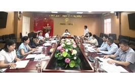 Phó bí thư thường trực Đảng ủy phường làm việc với tổ thẩm định mô hình “dân vận khéo” năm 2026
