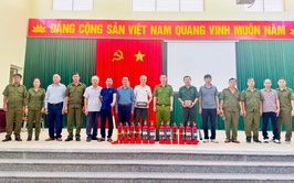 17  đội dân phòng xã Nam Phù được trang bị phương tiện phòng cháy, chữa cháy và cứu nạn cứu hộ