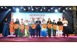 XÃ KIM ANH TỔ CHỨC CHƯƠNG TRÌNH LIÊN HOAN NGHỆ THUẬT QUẦN CHÚNG CHÀO MỪNG 136 NĂM NGÀY SINH CHỦ TỊCH HỒ CHÍ MINH 19/5.