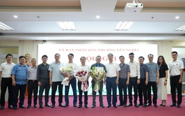 Phường Yên Nghĩa công bố và trao quyết định về công tác cán bộ