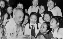Kỷ niệm 136 năm ngày sinh Chủ tịch Hồ Chí Minh (19/5/1890 - 19/5/2026) và 115 năm Ngày Bác Hồ ra đi tìm đường cứu nước (05/6/1911 - 05/6/2026): Nhớ về Bác - Lãnh tụ vĩ đại của dân tộc Việt Nam!