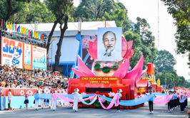 Tư tưởng Hồ Chí Minh soi sáng hành trình phát triển đất nước 