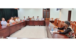 Đồng chí Bí thư Đảng ủy, Chủ tịch HĐND xã Quốc Oai tiếp công dân định kỳ tháng 5/2026