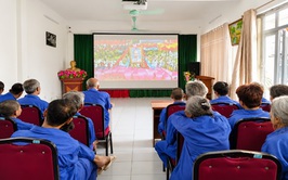 Trung tâm Công tác xã hội và Quỹ Bảo trợ trẻ em Hà Nội tổ chức nhiều hoạt động ý nghĩa kỷ niệm 136 năm Ngày sinh Chủ tịch Hồ Chí Minh