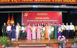 Chung khảo Hội thi “Báo cáo viên, tuyên truyền viên giỏi” phường Giảng Võ năm 2026 

