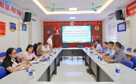 Ban Văn hóa – Xã hội HĐND xã Thiên Lộc khảo sát việc thực hiện Đề án bảo vệ Quốc phòng - An ninh tại Nhà máy nước Bắc Thăng Long