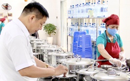 BAN VĂN HÓA – XÃ HỘI HĐND XÃ THƯ LÂM GIÁM SÁT CÔNG TÁC BẢO ĐẢM VỆ SINH AN TOÀN THỰC PHẨM TẠI TRƯỜNG MẦM NON THƯ LÂM
