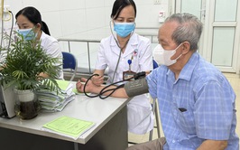 Mỗi người dân cần chủ động khám sức khỏe định kỳ để phát hiện sớm bệnh không lây nhiễm