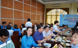 Lan tỏa nghĩa tình từ “Bữa cơm Công đoàn” của công nhân nước sạch Hà Nội