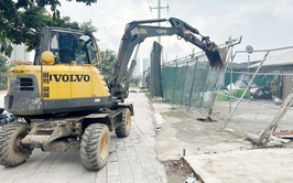 Phường Yên Nghĩa quyết tâm chấm dứt tình trạng bãi xe trái phép trên đất nông nghiệp