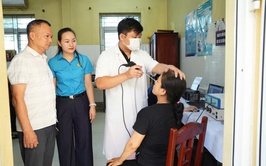 Truyền thông, tư vấn và chăm sóc sức khỏe cho cán bộ, đoàn viên, người lao động