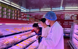 PHƯỜNG PHÚ DIỄN TĂNG CƯỜNG LẤY MẪU, KIỂM NGHIỆM ĐÁNH GIÁ CHẤT LƯỢNG THỰC PHẨM TRÊN ĐỊA BÀN