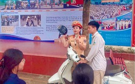 Hà Nội: Nâng cao ý thức an toàn giao thông cho học sinh