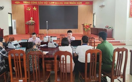 Ngân hàng Chính sách xã hội Ba Vì giải ngân khoản vay đầu tiên cho người sau cai nghiện ma tuý trên địa bàn xã Cổ Đô