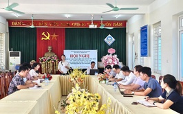 BAN KINH TẾ - NGÂN SÁCH HĐND XÃ TÂY PHƯƠNG GIÁM SÁT CÔNG TÁC THU, CHI TẠI CÁC TRƯỜNG THCS