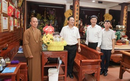 Lãnh đạo Ban Tuyên giáo và Dân vận Thành uỷ Hà Nội thăm, chúc mừng ngày Lễ phật đản năm 2026