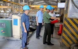 Xã Đoài Phương kiểm tra công tác an toàn, vệ sinh lao động – phòng chống cháy nổ và an toàn thực phẩm tại các đơn vị, doanh nghiệp