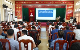 Gần 100 cán bộ xã Thanh Oai được tập huấn công tác quản lý đất đai, trật tự xây dựng