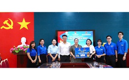 Sôi nổi khánh thành “Tủ sách Thiếu nhi” và “Đường cờ Thanh niên – Tuyến đường không rác” tại xã Quang Minh