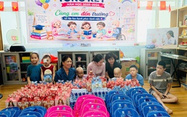“LỚP HỌC HẠNH PHÚC” CHẮP CÁNH YÊU THƯƠNG, 
TIẾP THÊM NGHỊ LỰC CHO BỆNH NHI