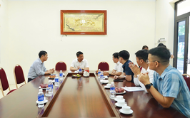 Chủ tịch UBND xã Yên Lãng kiểm tra công tác chuẩn bị tại các điểm thi năm 2026