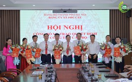 ĐẢNG ỦY XÃ PHÚ CÁT CÔNG BỐ CÁC QUYẾT ĐỊNH VỀ CÔNG TÁC CÁN BỘ