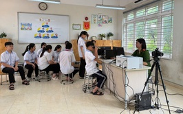 Công an xã Thư Lâm tổ chức cấp căn cước lưu động tại các trường học trên địa bàn xã