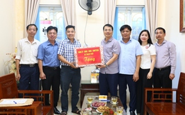 Lãnh đạo xã Thạch Thất thăm, động viên các điểm thi vào lớp 10 THPT năm học 2026 – 2027