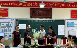Lãnh đạo xã Chuyên Mỹ thăm, động viên các điểm thi tuyển sinh vào lớp 10 THPT