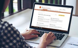 Hà Nội đẩy mạnh dịch vụ công trực tuyến toàn trình: Người dân hưởng lợi, chi phí giảm mạnh