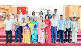 Đảng ủy xã Đại Thanh tổ chức hội nghị công bố và trao quyết định về công tác cán bộ.
