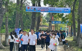 THÍ SINH XÃ ỨNG HÒA TỰ TIN HOÀN THÀNH NGÀY THI ĐẦU TIÊN KỲ THI TUYỂN SINH VÀO LỚP 10 THPT NĂM 2026.