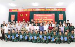 Phường Kiến Hưng thăm, động viên tân binh nhập ngũ năm 2026 tại Trung đoàn 165