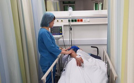 Quan tâm đến đội ngũ điều dưỡng, nâng cao chất lượng chăm sóc người bệnh