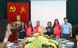 Phường Thượng Cát công bố quyết định kiện toàn Chi ủy Chi bộ Trường Tiểu học Nguyễn Thị Minh Khai nhiệm kỳ 2025–2030