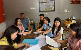Kiểm tra đột xuất công tác đảm bảo an toàn thực phẩm tại các cơ sở kinh doanh dịch vụ ăn uống.