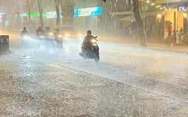 Không khí lạnh sắp tràn về, chuyên gia cảnh báo mưa dông mạnh, dễ kèm lốc sét