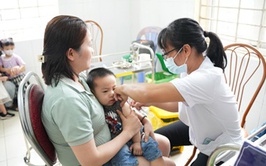 Tăng “lá chắn” phòng bệnh từ tiêm chủng thường xuyên tại Hoài Đức