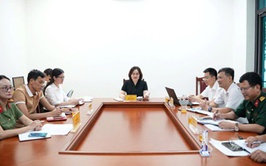 Đồng chí Đồng Thị Nga - UV BTV, Phó Chủ tịch UBND xã chủ trì tiếp công dân định kỳ tháng 5 năm 2026