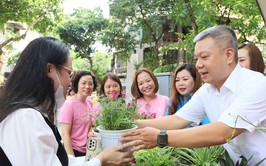 Công đoàn viên phường Hoàn Kiếm nhiệt tình hưởng ứng 