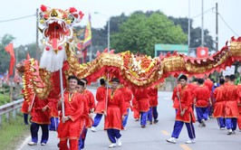 Lễ hội truyền thống đình Chèm: Giữ gìn và phát huy bản sắc văn hóa dân tộc trong đời sống hiện đại