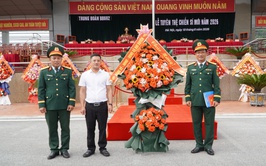Lãnh đạo xã Đại Xuyên tham dự lễ tuyên thệ chiến sĩ mới của Trung đoàn Bộ binh 692