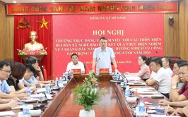 Thường trực Đảng ủy xã Mê Linh làm việc với các thôn trên địa bàn xã