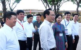 BỘ TRƯỞNG Bộ GD&ĐT HOÀNG MINH SƠN KIỂM TRA CÔNG TÁC TỔ CHỨC THI TỐT NGHIỆP THPT NĂM 2026 TẠI TRƯỜNG THPT NGUYỄN DU