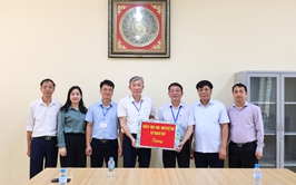 LÃNH ĐẠO XÃ THẠCH THẤT THĂM, ĐỘNG VIÊN HỘI ĐỒNG COI THI TẠI CÁC ĐIỂM THI TỐT NGHIỆP THPT NĂM 2026